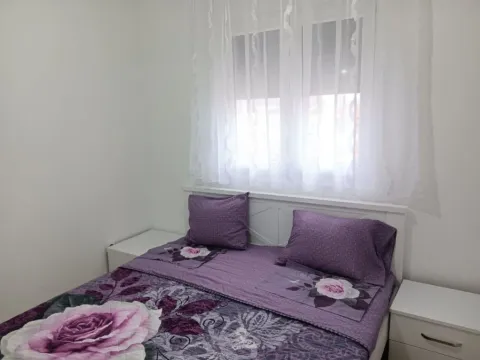Izdavanje, jednosoban stan, 35m², Zabjelo, Podgorica - image 8