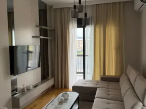 Izdavanje, jednosoban stan, 45m², Zabjelo, Podgorica