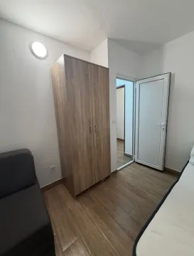 Rent, two bedroom apartment, 80m², Gradiošnica, Tivat - image 11