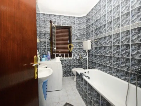 Prodaja, kuća, 300m², Stari Aerodrom, Podgorica - image 9