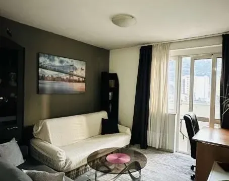 Rent, two bedroom apartment, 50m², Bar, Crna Gora - image 8