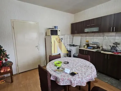 Prodaja, kuća, 330m², Veternik, Novi Sad Sve Podlokacije - image 18