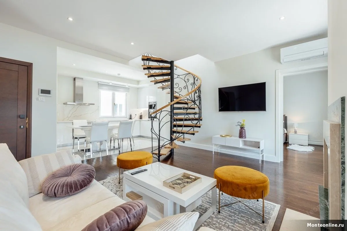 Prodaja, trosoban stan, 133m², Herceg Novi, Crna Gora