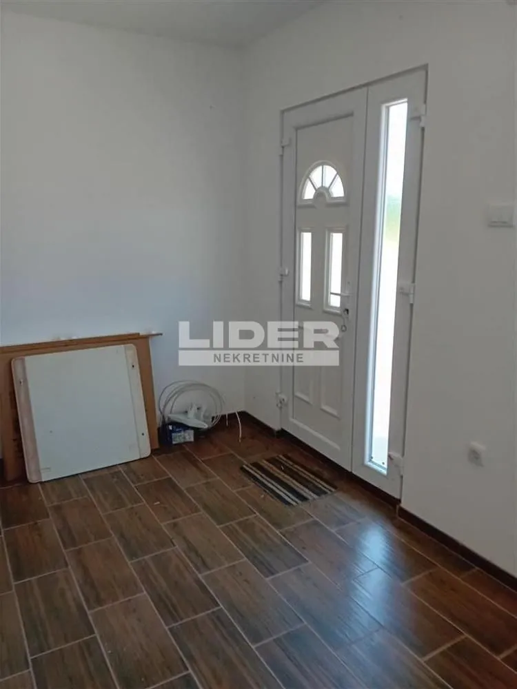 Prodaja, kuća, 115m², Krčedin, Inđija