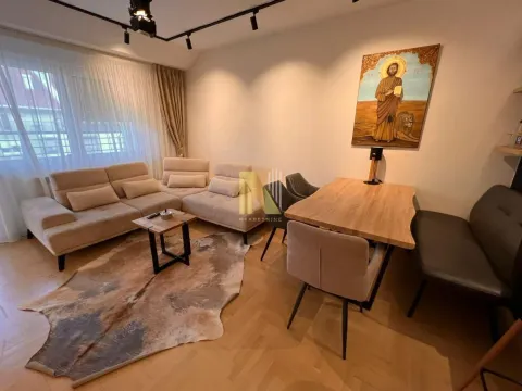 Prodaja, stan, 100m², Grbavica, Novi Sad Sve Podlokacije - image 2