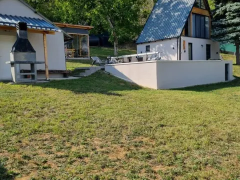 Kuća in Sremska Kamenica