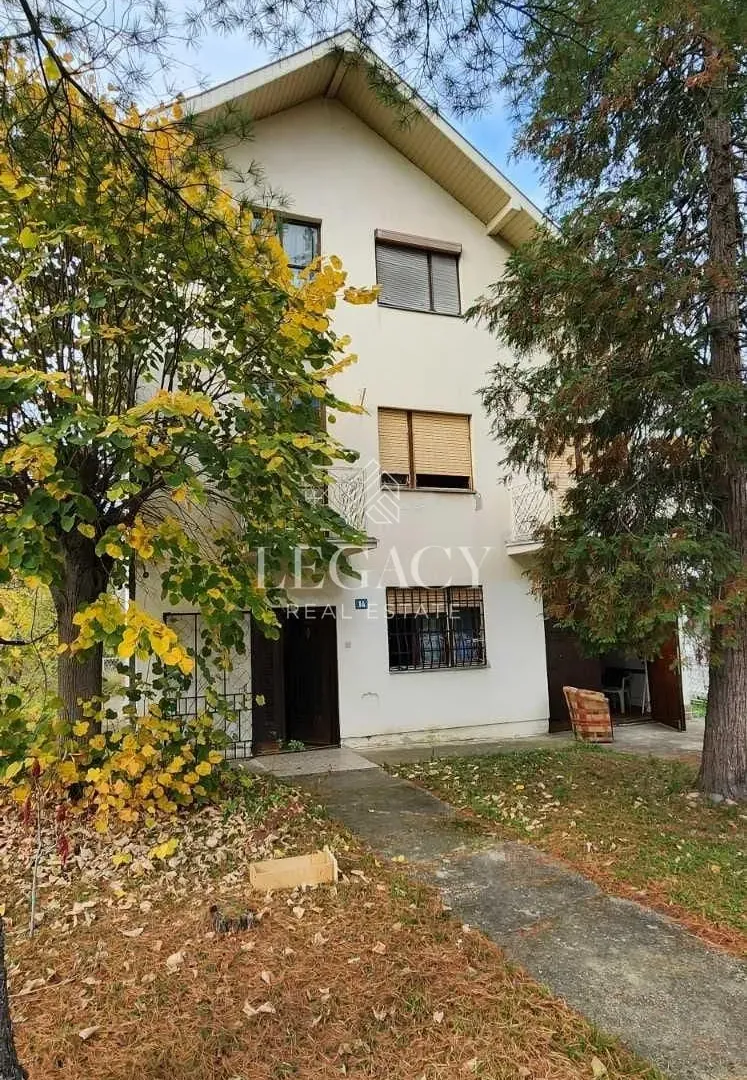 Sale, house, 333m², Centar, Vrnjačka Banja