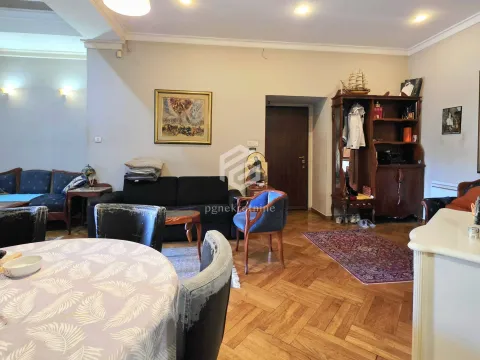Prodaja, dvosoban stan, 95m², Preko Morače, Podgorica - image 10