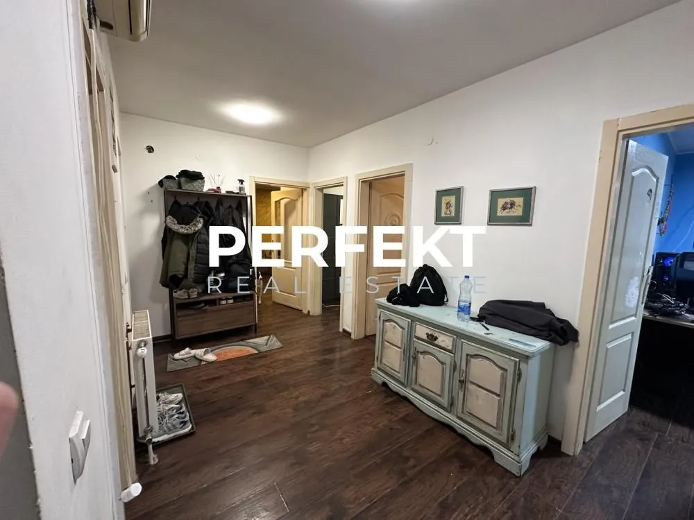 Prodaja, četvorosoban stan, 93m², Pančevo, Srbija