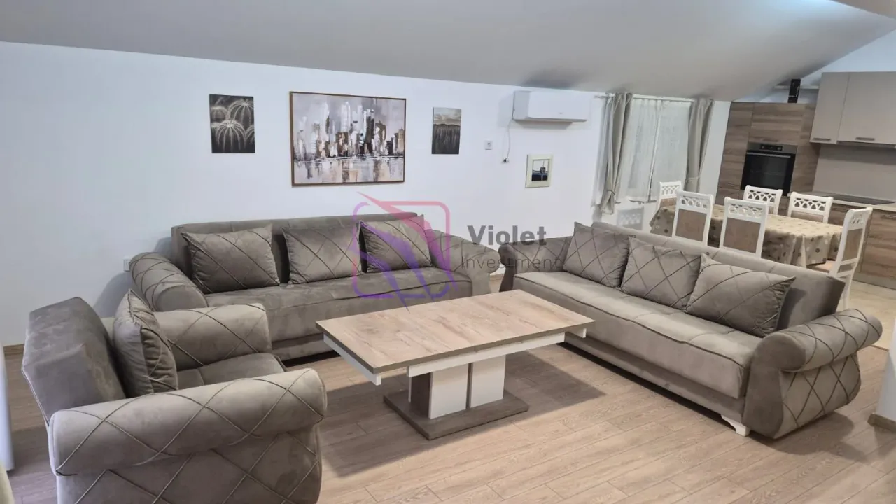 Izdavanje, stan, 120m², Momišići, Podgorica