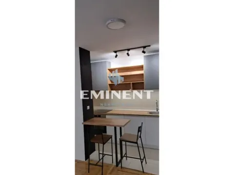 Izdavanje, dvosoban stan, 40m², Kalenić Pijaca, Vračar Sve Podlokacije - image 6