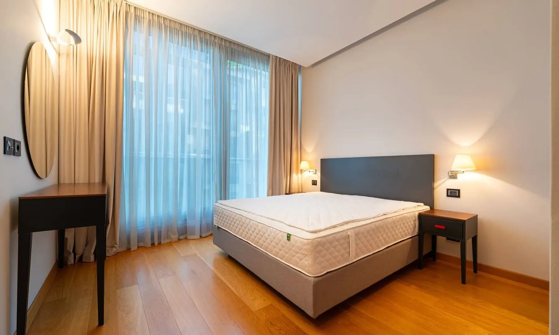Prodaja, dvosoban stan, 106m², Kod Capital Plaze, Podgorica