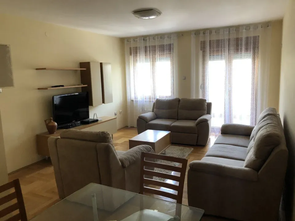 Rent, two bedroom apartment, 77m², Preko Morače, Podgorica