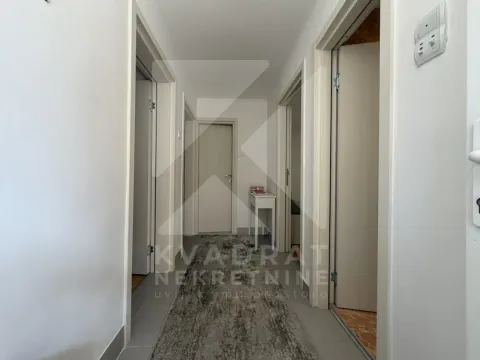 Rent, two bedroom apartment, 120m², Stari Aerodrom, Podgorica - image 18