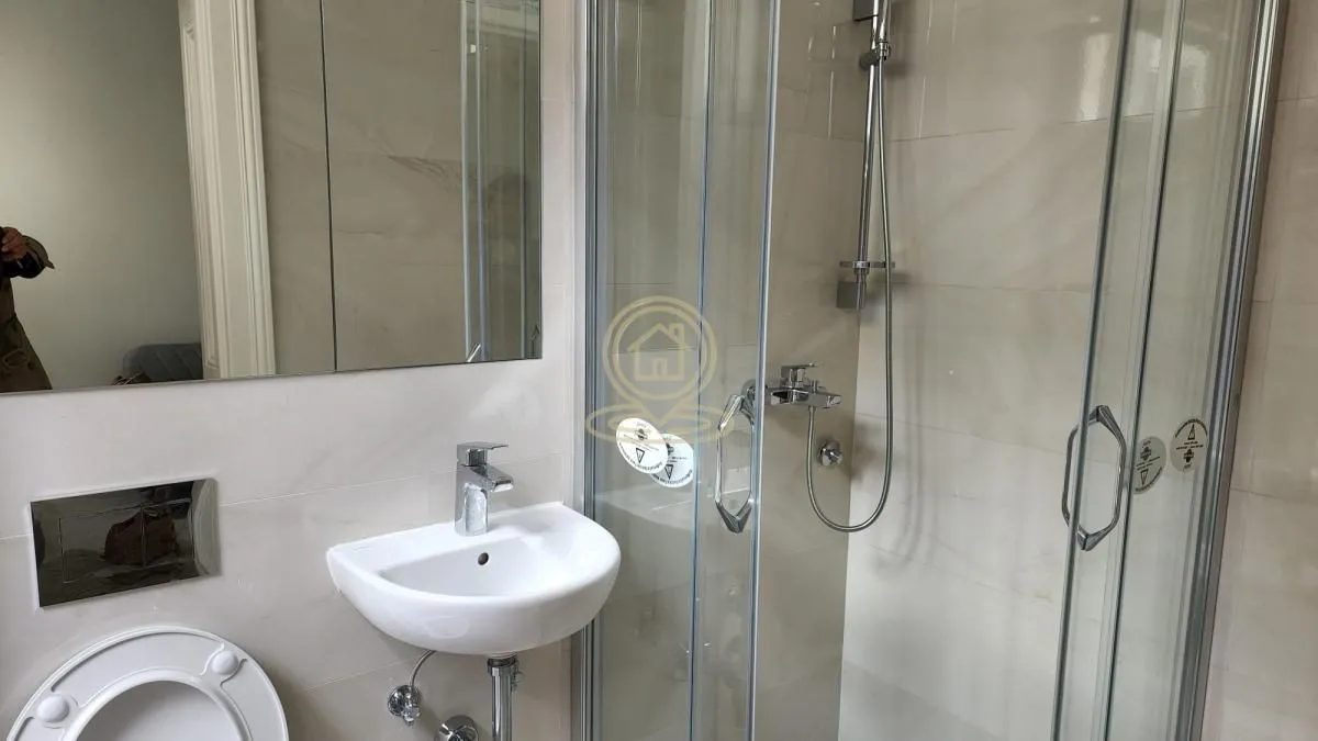 Izdavanje, poslovni prostor, 30m², Kalemegdan, Beograd