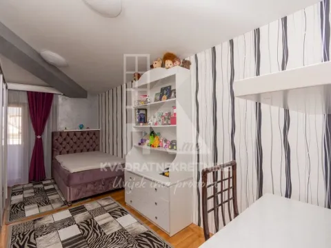 Izdavanje, kuća, 600m², Zeta, Podgorica - image 13