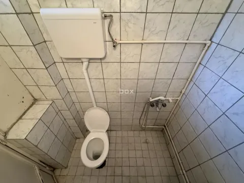 Rent, office space, 75m², Crveni Krst, Niš - image 9