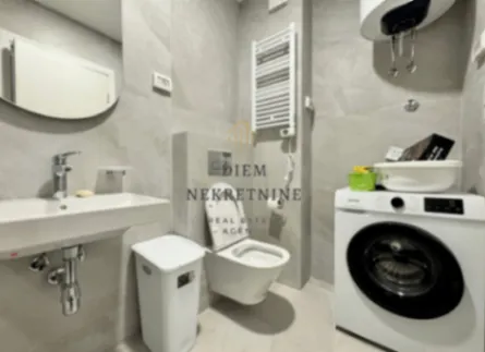 Izdavanje, jednosoban stan, 42m², Central Point, Podgorica - image 8