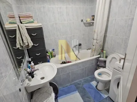 Prodaja, kuća, 242m², Lipov gaj, Novi Sad Sve Podlokacije - image 15