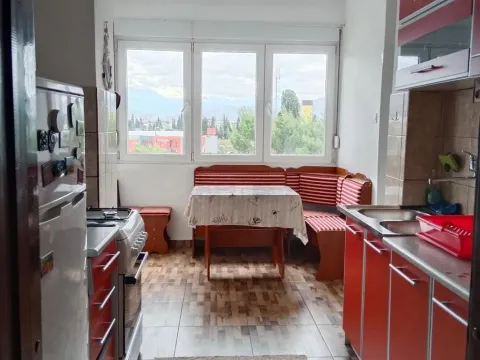 Rent, one bedroom apartment, 47m², Tuški Put, Podgorica - image 10