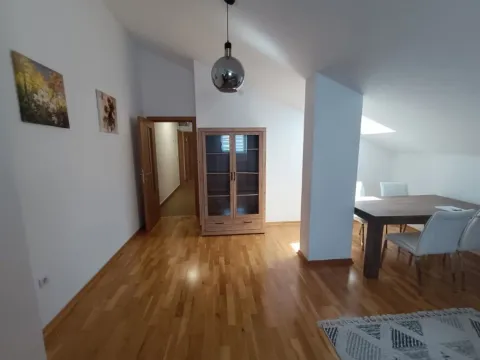 Rent, two bedroom apartment, 60m², Kava, Tivat - image 9