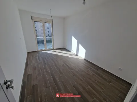 Prodaja, dvosoban stan, 74m², Bečići, Budva - image 6