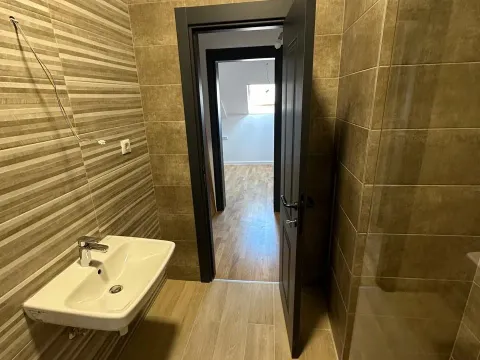 Rent, three bedroom apartment, 100m², Zagorič, Podgorica - image 2