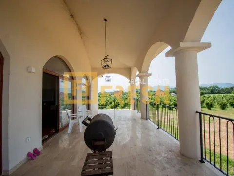 Prodaja, kuća, 700m², Zeta, Podgorica - image 28