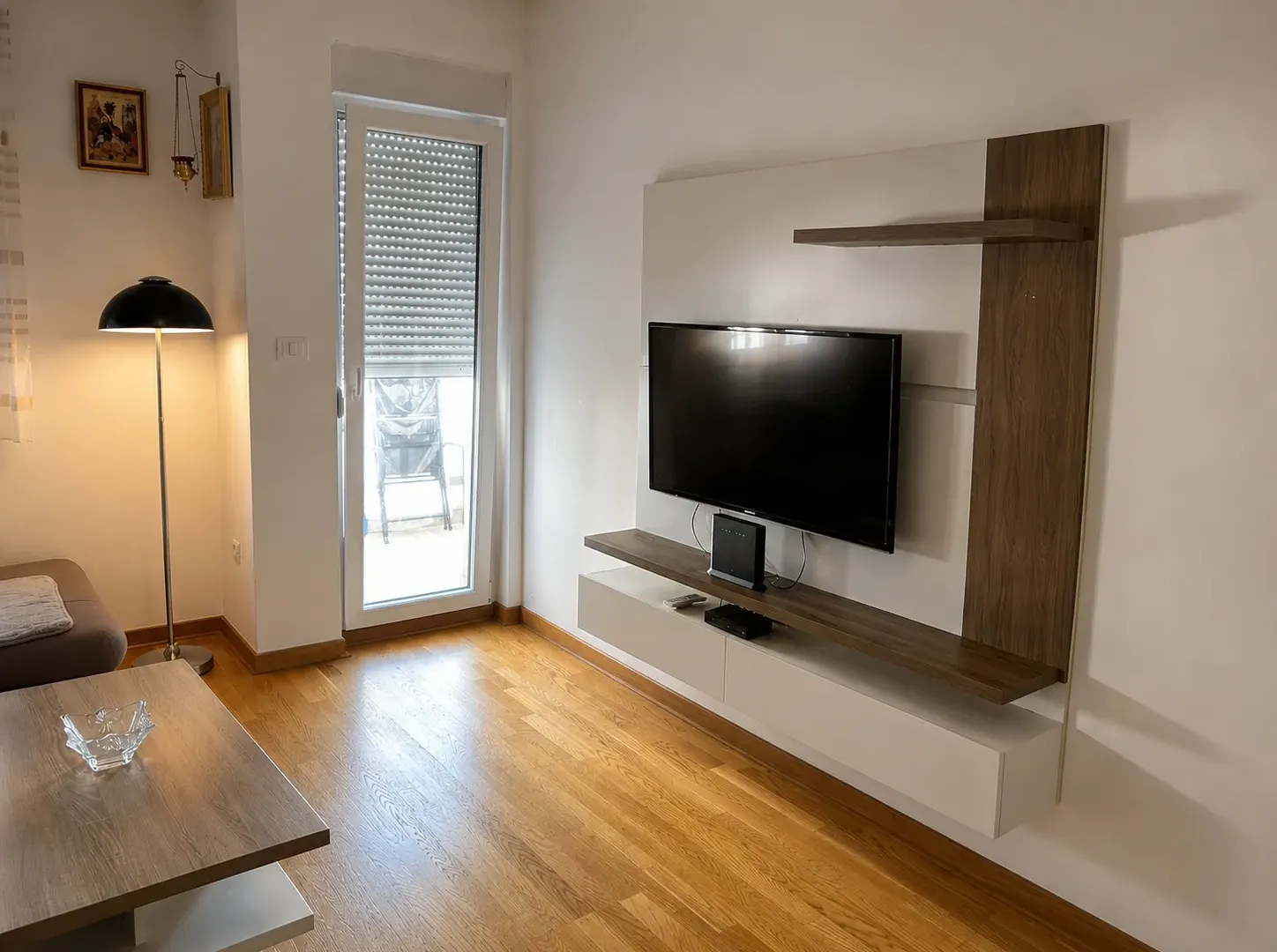 Rent, one bedroom apartment, 44m², City Kej, Podgorica