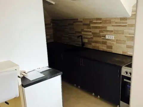 Izdavanje, dvosoban stan, 50m², Palilula Sve Podlokacije, Beograd - image 2