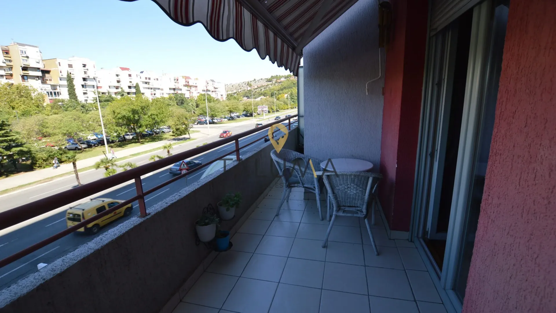 Prodaja, trosoban stan, 100m², Preko Morače, Podgorica