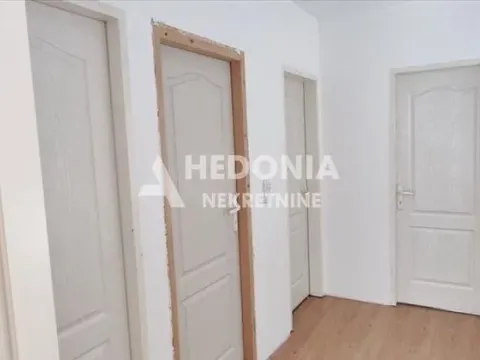 Sale, house, 153m², Zemun Meandri, Zemun Sve Podlokacije - image 6