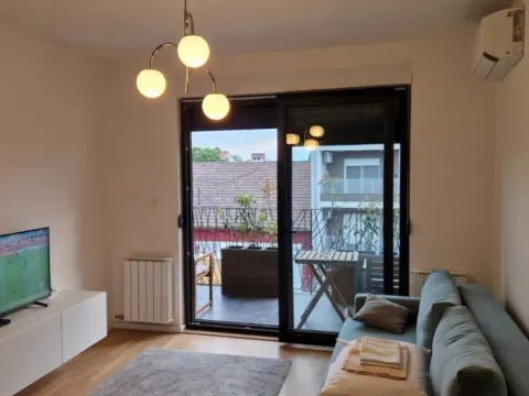Rent, studio apartment, 37m², Pančevo, Srbija