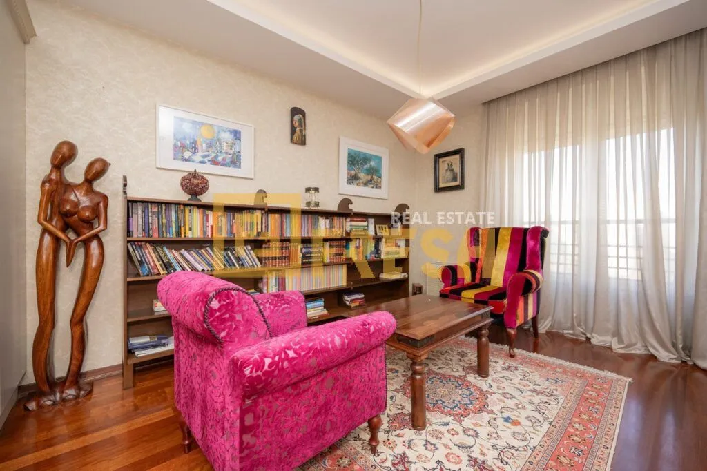 Izdavanje, jednosoban stan, 100m², Preko Morače, Podgorica