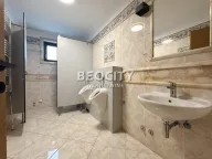 Izdavanje, kuća, 930m², Dedinje Sve Podlokacije, Beograd - image 21