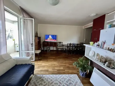 Sale, two bedroom apartment, 70m², Petrovac, Budva - image 10