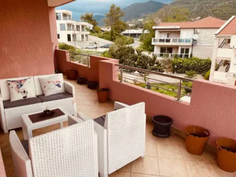 Izdavanje, jednosoban stan, 84m², Bonići, Tivat - image 13