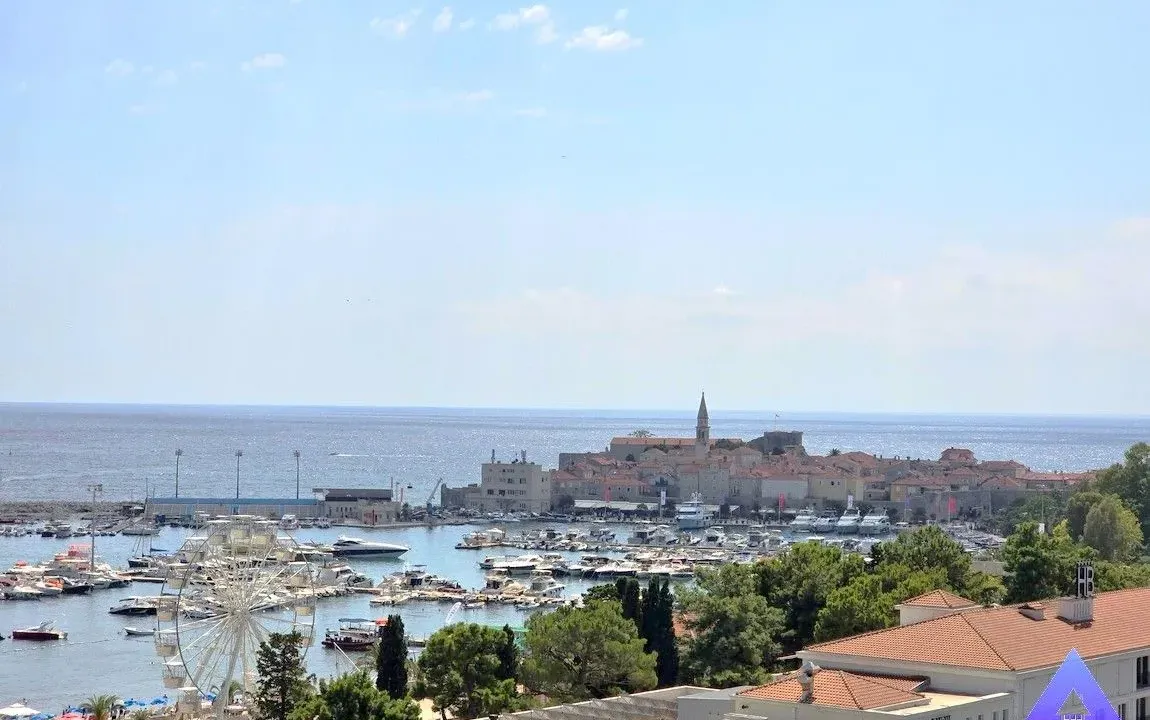 Prodaja, jednosoban stan, 51m², Centar, Budva