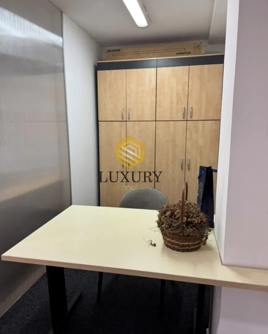 Rent, office space, 45m², Preko Morače, Podgorica