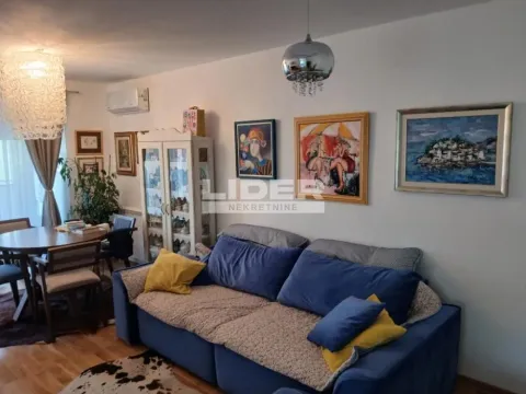 Stan in Uciteljsko Naselje