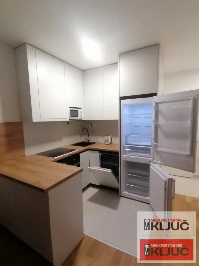 Izdavanje, dvosoban stan, 47m², Telep, Novi Sad Sve Podlokacije