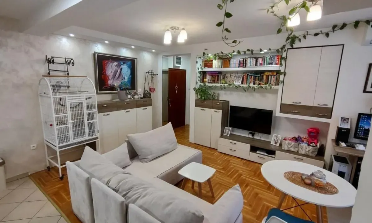Sale, two bedroom apartment, 42m², Grbavica, Novi Sad Sve Podlokacije