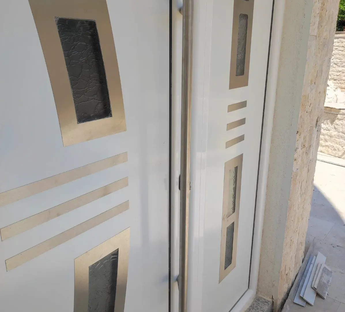 Sale, house, 350m², Utjeha, Bar