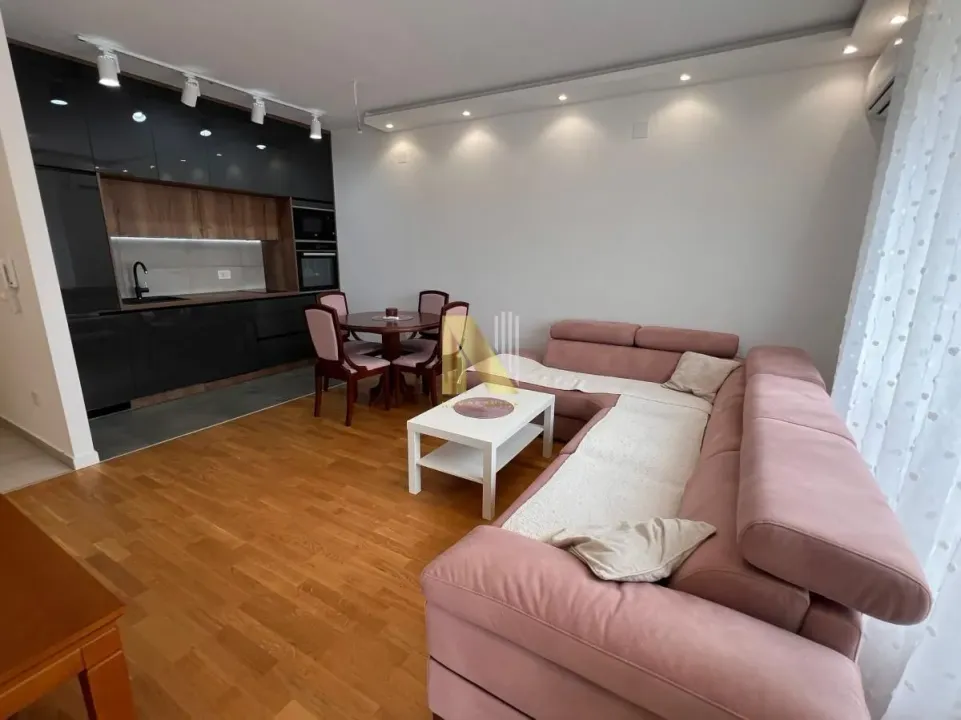 Rent, two bedroom apartment, 56m², Novo naselje, Novi Sad