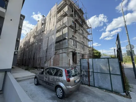 Sale, one bedroom apartment, 49m², Vezirov Most, Podgorica - image 15