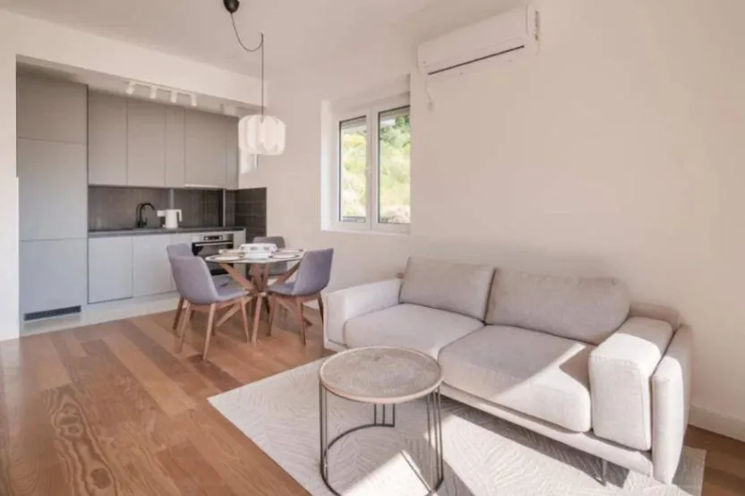 Rent, two bedroom apartment, 75m², Budva, Crna Gora