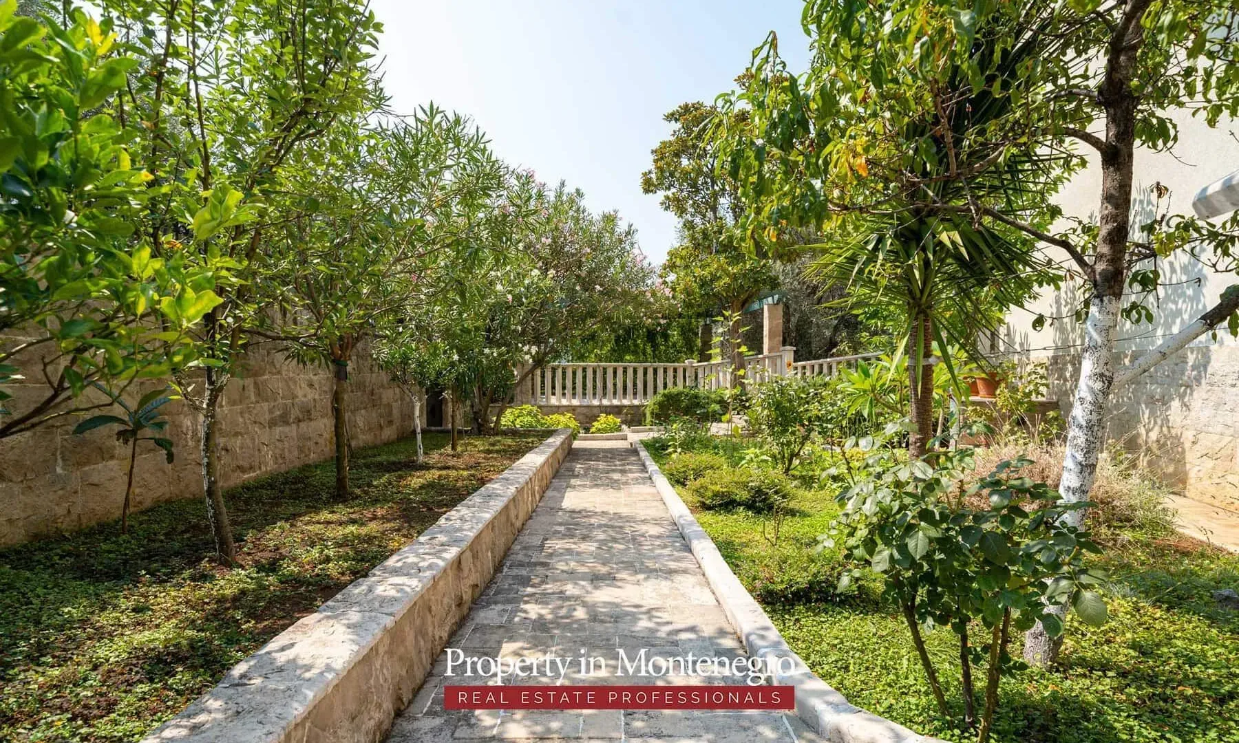 Sale, house, 971m², Petrovac, Budva