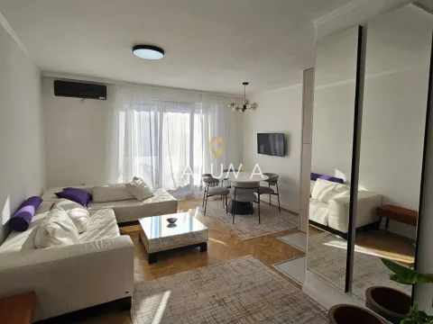 Izdavanje, dvosoban stan, 70m², Preko Morače, Podgorica - image 2