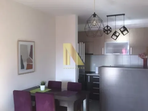 Izdavanje, dvosoban stan, 61m², Bulevar Oslobodjenja, Novi Sad Sve Podlokacije - image 2