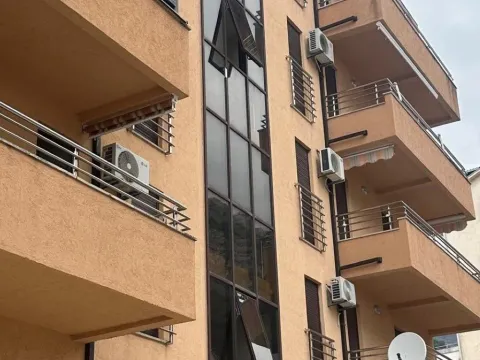 Prodaja, jednosoban stan, 49m², Podkošljun, Budva - image 21